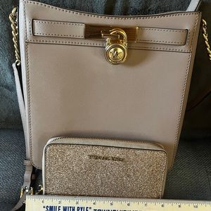Michael Kors rose gold (pink) shoulder bag